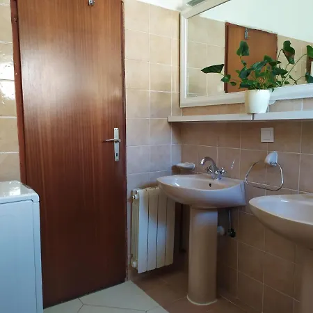 Apartment Andela