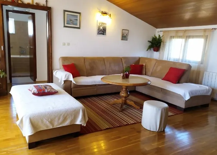 Andela Podgora (Split-Dalmatia)